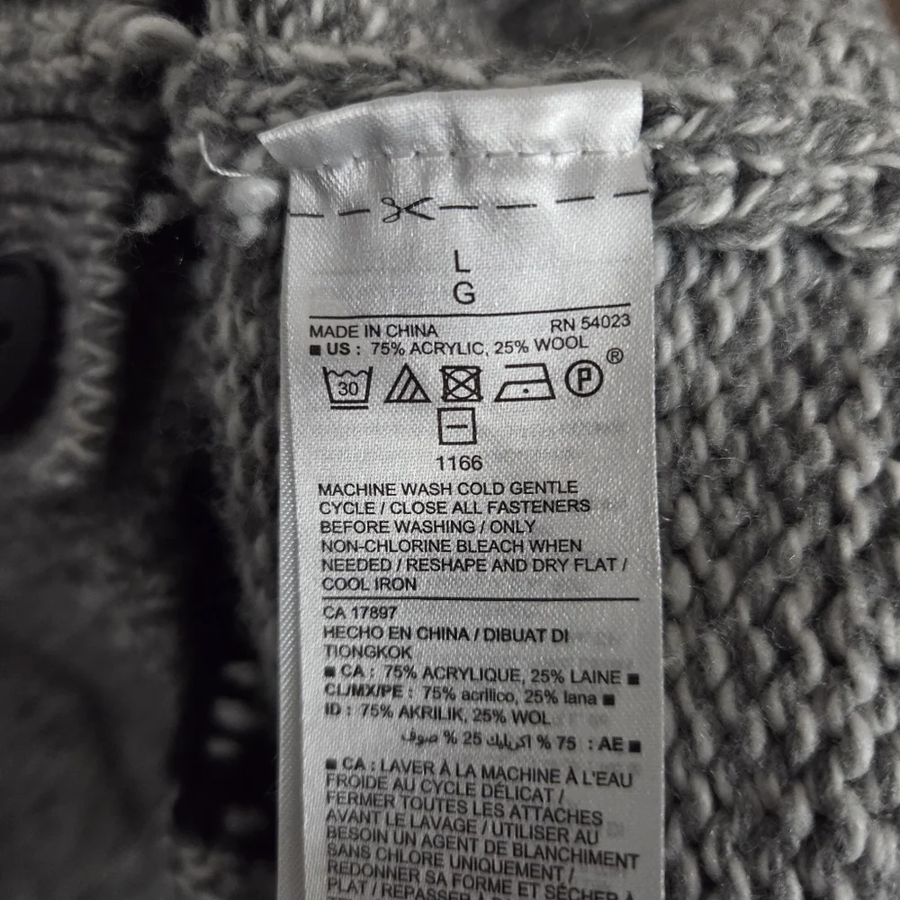 Old Navy Fair Isle shawl collar button-up cardigan sweater Men's Size Large - Picture 6 of 6